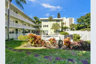 1900 NE 8th Ct #306, Fort Lauderdale, FL 33304 - Photo 1
