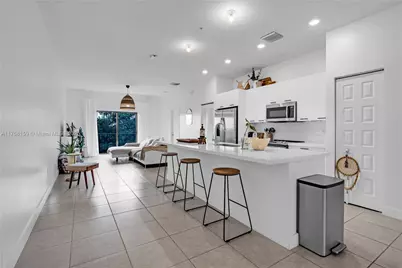 8175 NW 104th Ave #28, Doral, FL 33178 - Photo 1