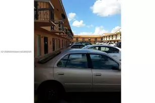 7987 NW 7th St, Miami, FL 33126 - Photo 1