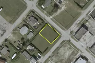 54 NE 3rd Rd, Homestead, FL 33030 - Photo 1