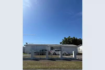 10460 SW 149th St, Miami, FL 33176 - Photo 1