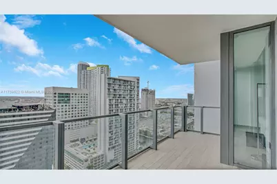 88 SW 7th St #2208, Miami, FL 33130 - Photo 1