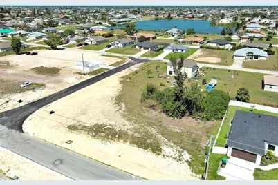 339 Diplomat Pkwy E, Cape Coral, FL 33909 - Photo 1