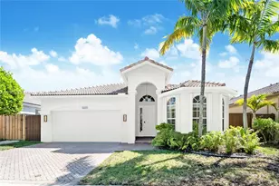 8527 NW 111th Ct, Doral, FL 33178 - Photo 1
