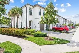 2102 N Appleton Cir N, Oakland Park, FL 33309 - Photo 1