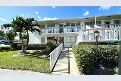 31 Harwood B #31, Deerfield Beach, FL 33442 - Photo 1