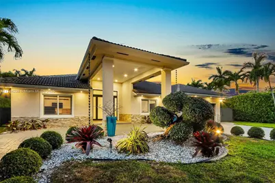 10190 SW 114th Ter, Miami, FL 33176 - Photo 1