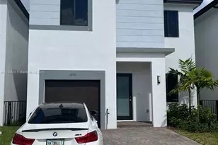 15771 SW 136th Terrace, Miami, FL 33196 - Photo 1