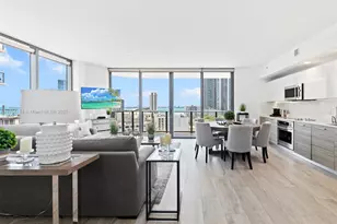 121 NE 34th St, Miami, FL 33137 - Photo 1