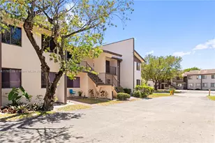 174 W Laurel Dr, Margate, FL 33063 - Photo 1