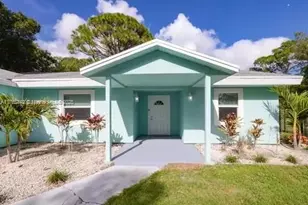 108 E Easy St, Fort Pierce, FL 34982 - Photo 1