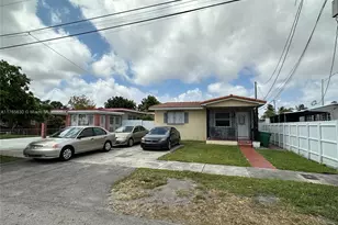 630 NW 60th Ct, Miami, FL 33126 - Photo 1