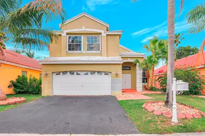 421 Bermuda Springs Dr, Weston, FL 33326 - Photo 1