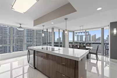 3600 Mystic Pointe Dr #LPH13, Aventura, FL 33180 - Photo 1