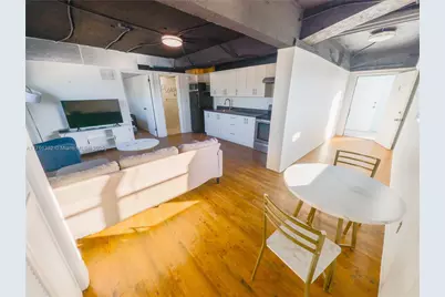 74560 Overseas Hwy #4, Islamorada, FL 33036 - Photo 1