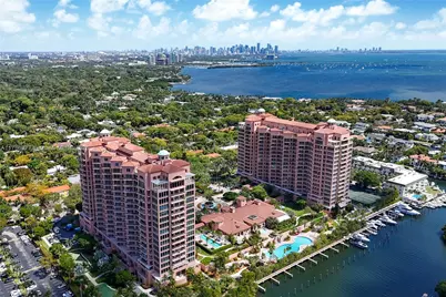 60 Edgewater Dr #5E, Coral Gables, FL 33133 - Photo 1