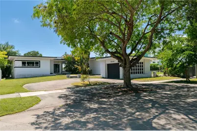1820 Daytonia Rd, Miami Beach, FL 33141 - Photo 1