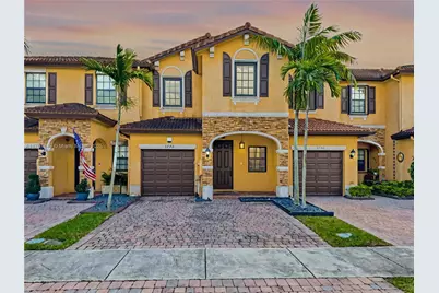 3740 NE 3rd Ct, Homestead, FL 33033 - Photo 1