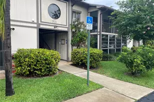 911 NE 199th St, Miami, FL 33179 - Photo 1