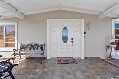 881 Hialeah Dr, Hialeah, FL 33010 - Photo 1