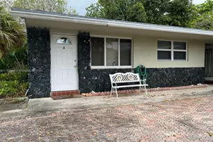 101 SE 5th St, Dania Beach, FL 33004 - Photo 1