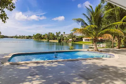 2255 NE 207th St, Miami, FL 33180 - Photo 1