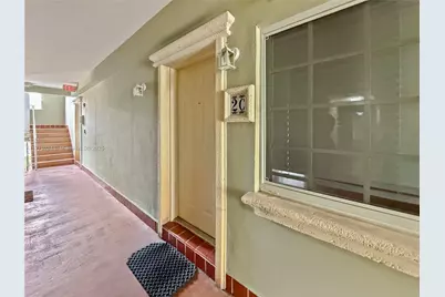 45 Antilla Ave #2C, Coral Gables, FL 33134 - Photo 1