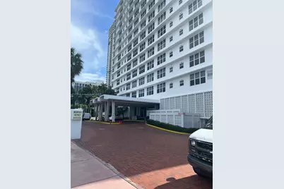 4747 Collins Ave #1115, Miami Beach, FL 33140 - Photo 1