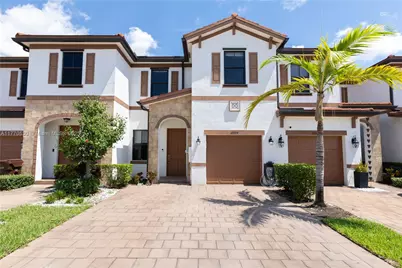 10379 W 34th Ln, Hialeah, FL 33018 - Photo 1