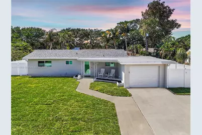 1990 NE 35th St, Lighthouse Point, FL 33064 - Photo 1