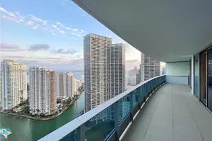 200 Biscayne Blvd Way, Miami, FL 33131 - Photo 1