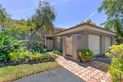 206 St Andrews Road #18-78, Hollywood, FL 33021 - Photo 1