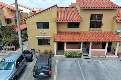 2735 W 60th Pl #107, Hialeah, FL 33016 - Photo 1