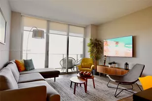 16385 Biscayne Blvd, North Miami Beach, FL 33160 - Photo 1