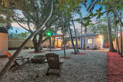 818 NE 71st St, Miami, FL 33138 - Photo 1