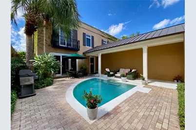 11718 SE Florida Ave, Hobe Sound, FL 33455 - Photo 1