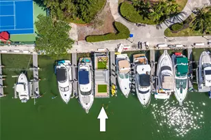 5401 Collins Ave, Miami Beach, FL 33140 - Photo 1