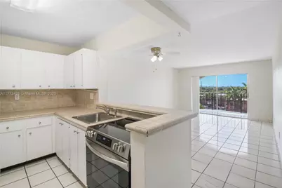 5199 NW 7th St #603E, Miami, FL 33126 - Photo 1
