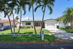 233 SE 4th Terrace, Dania Beach, FL 33004 - Photo 1
