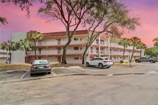 8004 Lagos De Campo Blvd, Tamarac, FL 33321 - Photo 1