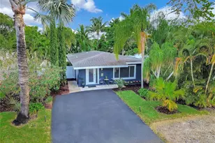 241 NW 24th St, Wilton Manors, FL 33311 - Photo 1