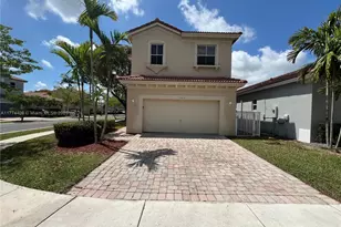 3982 NE 12th Dr, Homestead, FL 33033 - Photo 1