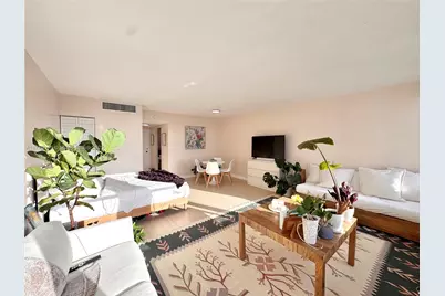 2899 Collins Ave #550, Miami Beach, FL 33140 - Photo 1