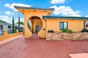 818 NW 34th Ave, Miami, FL 33125 - Photo 1