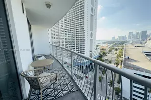 1750 N Bayshore Dr, Miami, FL 33132 - Photo 1