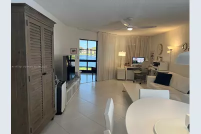 7210 Fairfax Dr #106, Tamarac, FL 33321 - Photo 1