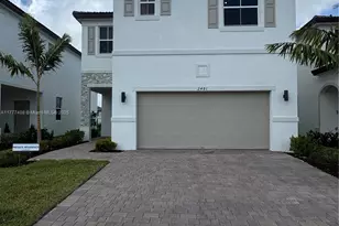 2481 SE 24th Ct, Homestead, FL 33035 - Photo 1