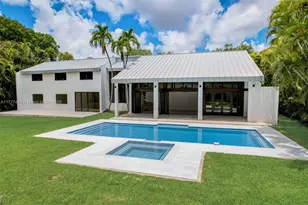 8530 SW 121st St, Miami, FL 33156 - Photo 1