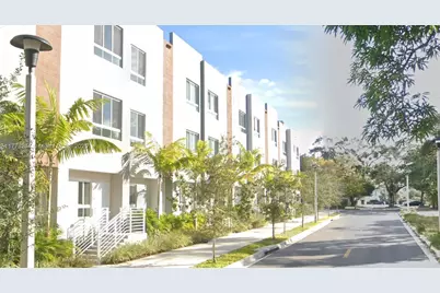 2505 NE 193rd St #4213, Miami, FL 33180 - Photo 1