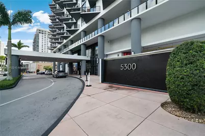 5300 Paseo Blvd #1810, Doral, FL 33166 - Photo 1